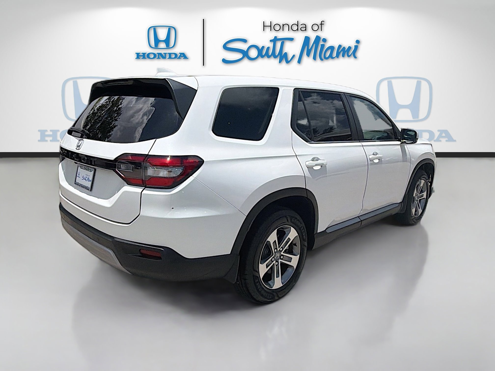 2023 Honda Pilot EX-L - Photo 7