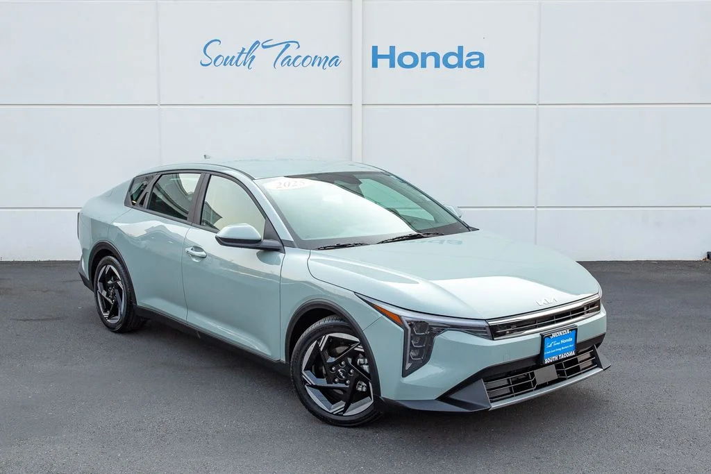 Used 2025 Morning Haze Kia EX image 2