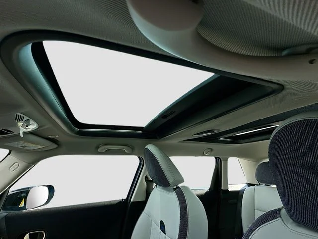 2026 MINI Hardtop 4 Door S - Photo 16