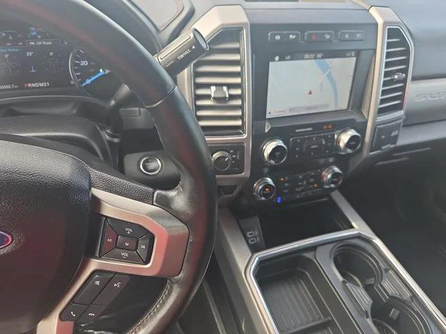Used 2019 Black Ford Platinum image 25