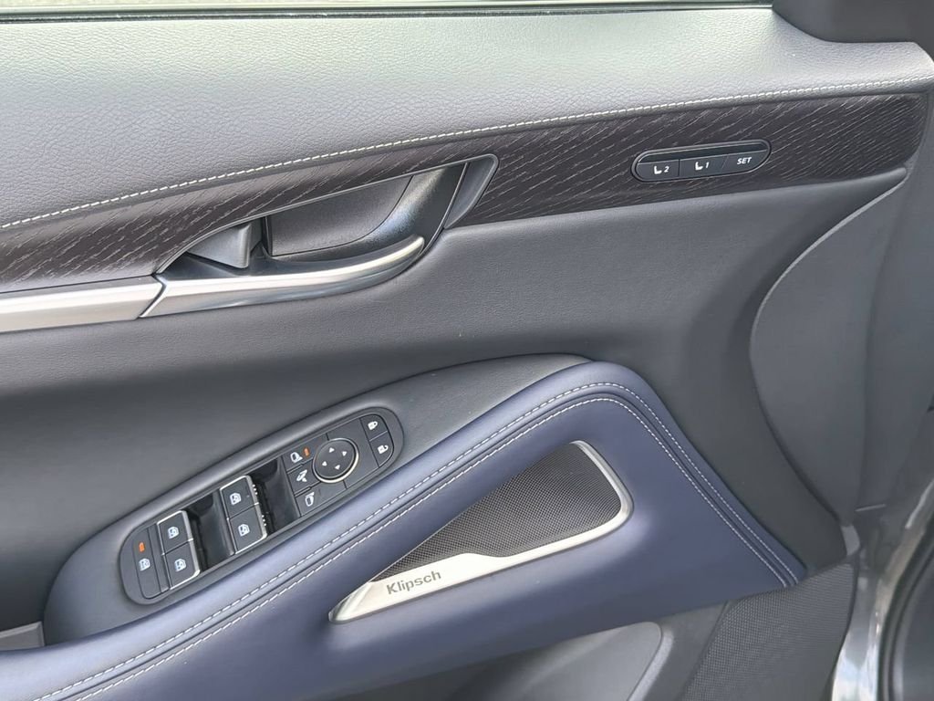 Certified Used 2026 Graphite Shadow INFINITI SPORT image 16