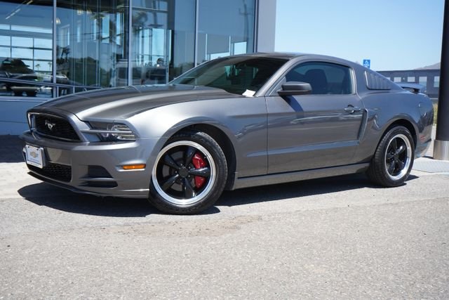 Used 2014 Gray Ford V6 image 4
