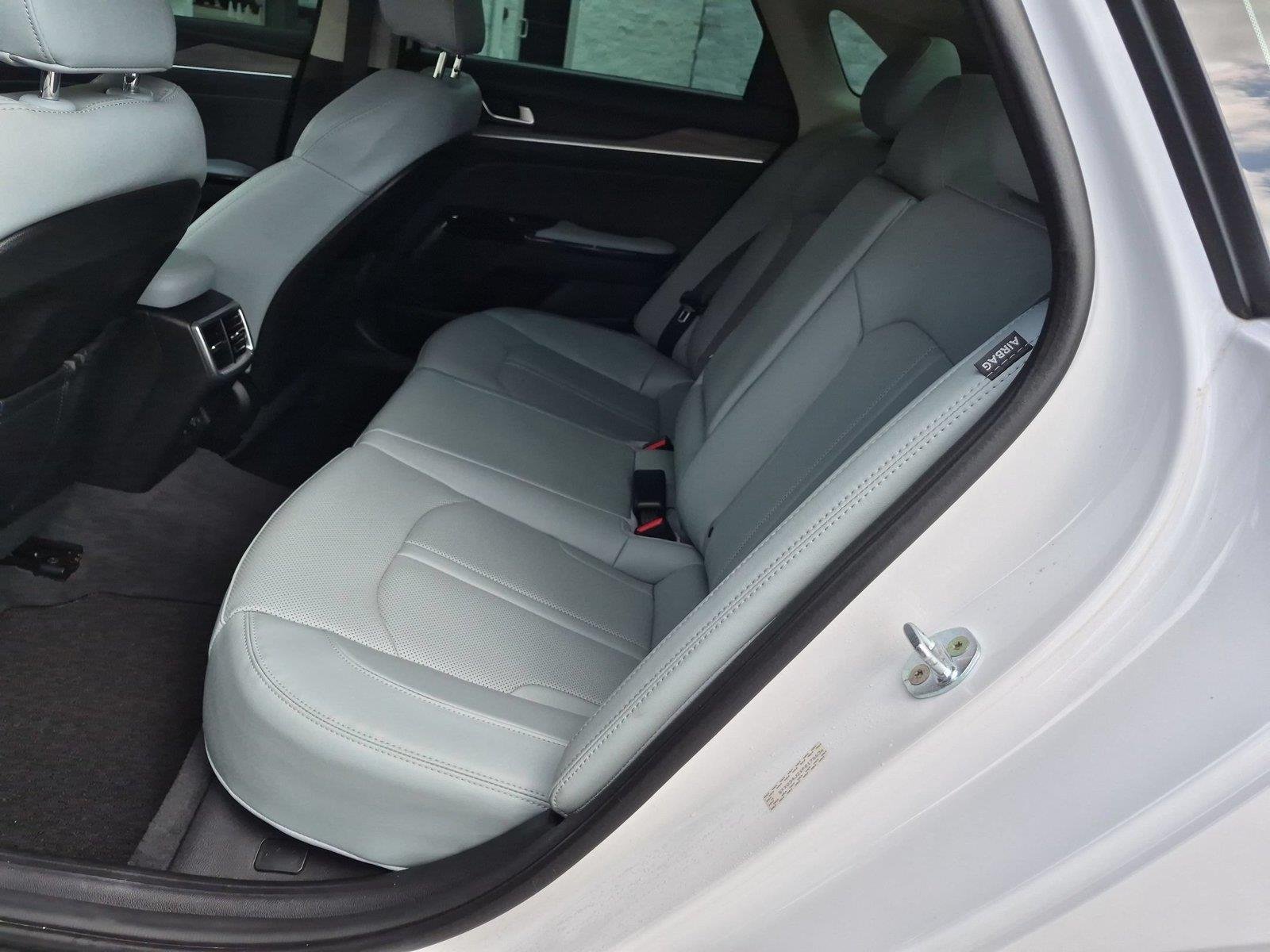 Used 2023 Glacial White Pearl Kia EX image 33