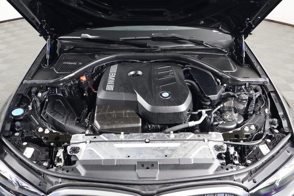 Certified Used 2026 Black Sapphire Metallic BMW 330i image 15