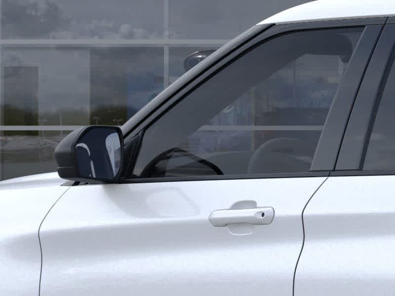 Used 2025 Star White Metallic Tri-Coat Ford Active image 20