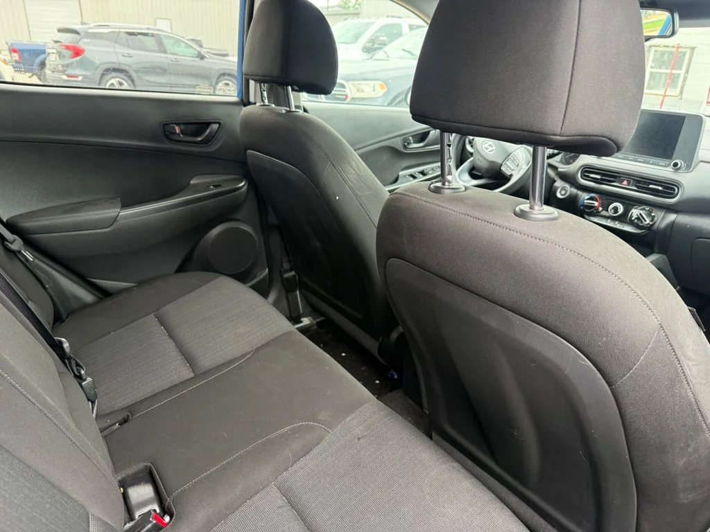 Used 2022 Blue Hyundai SEL image 5