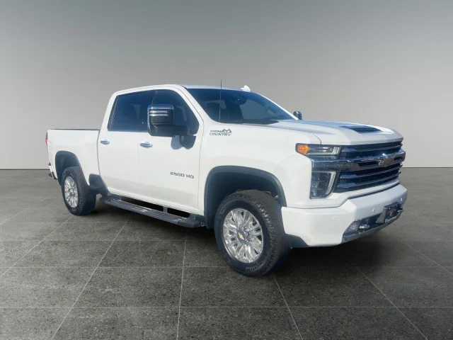 Used 2023 Summit White Chevrolet High Country image 7