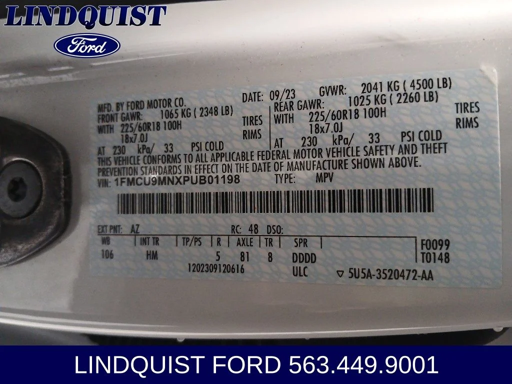 Used 2023 White Metallic Ford ST-Line image 20
