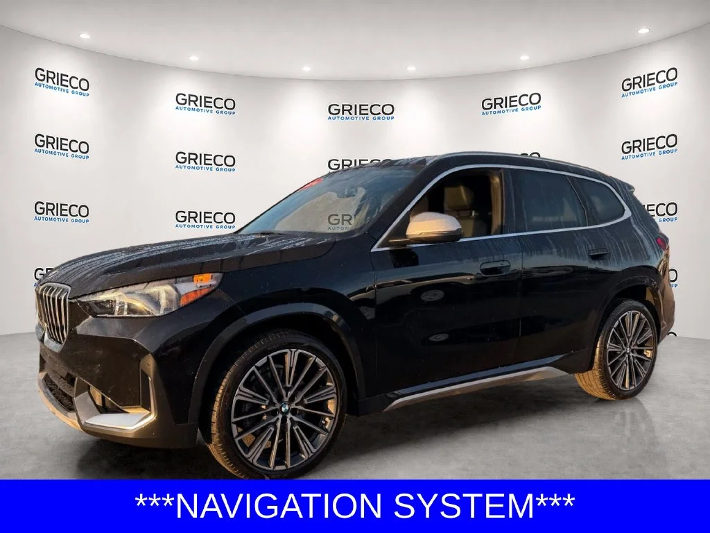 Used 2024 Black BMW xDrive28i image 3