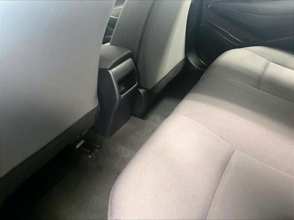 Used 2022 Gray Toyota LE image 27