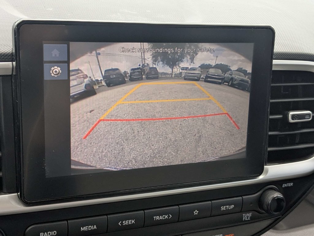 Used 2023 Gray Hyundai SEL image 25