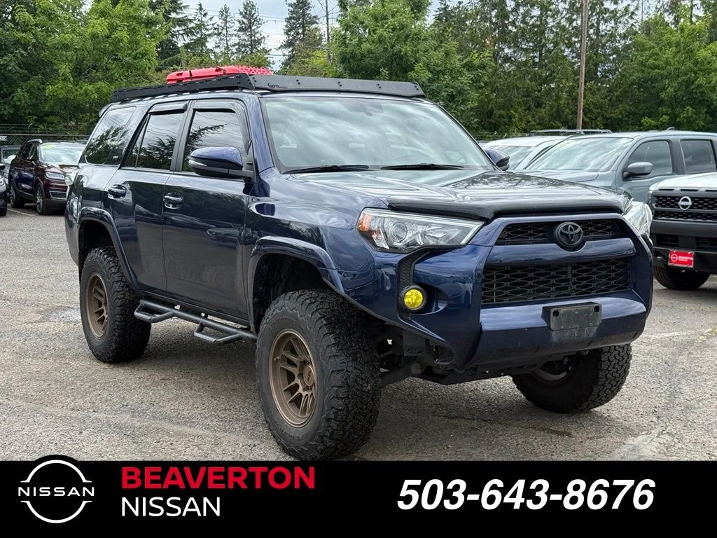 Used 2019 Blue Toyota SR5 Premium image 1