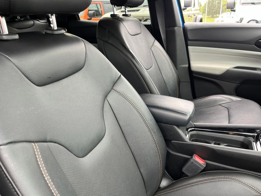 Used 2023 Laser Blue Jeep Limited image 23