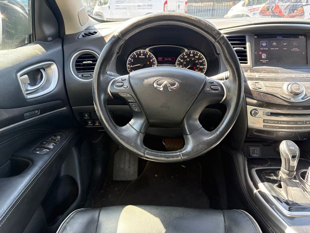 Used 2019 Black INFINITI LUXE image 5