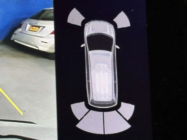 Certified Used 2023 Platinum White Pearl Honda AWD EX-L image 28