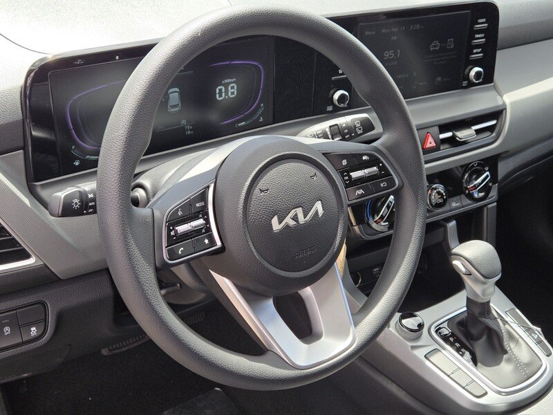 New 2026 Dark Ocean Blue Kia LX image 10