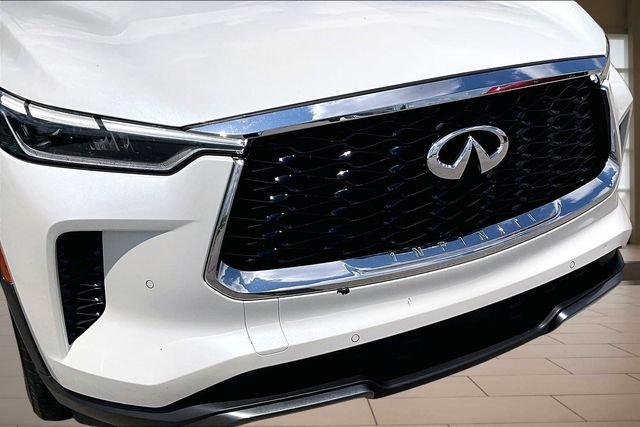 Used 2023 Black INFINITI Autograph image 28
