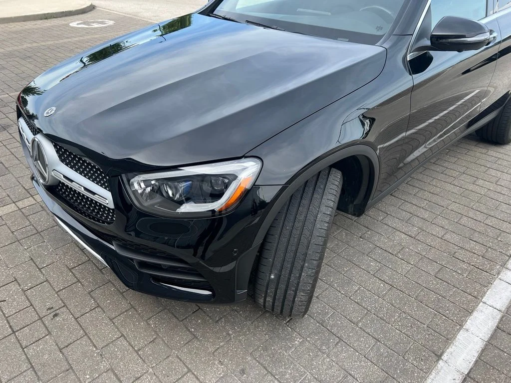 Used 2022 Black Mercedes-Benz GLC 300 image 1