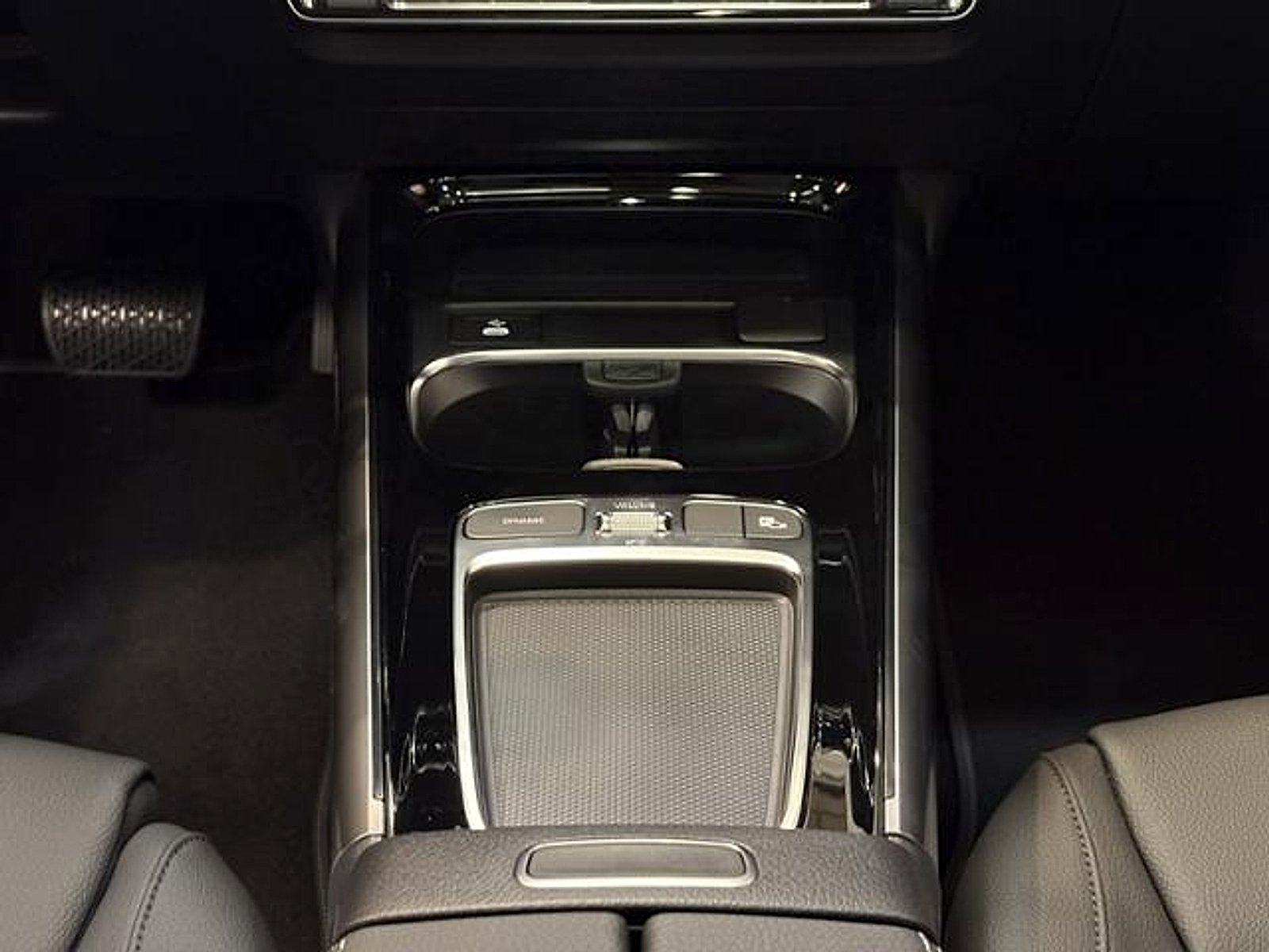 New 2026 Mountain Grey Metallic Mercedes-Benz 4MATIC® image 44