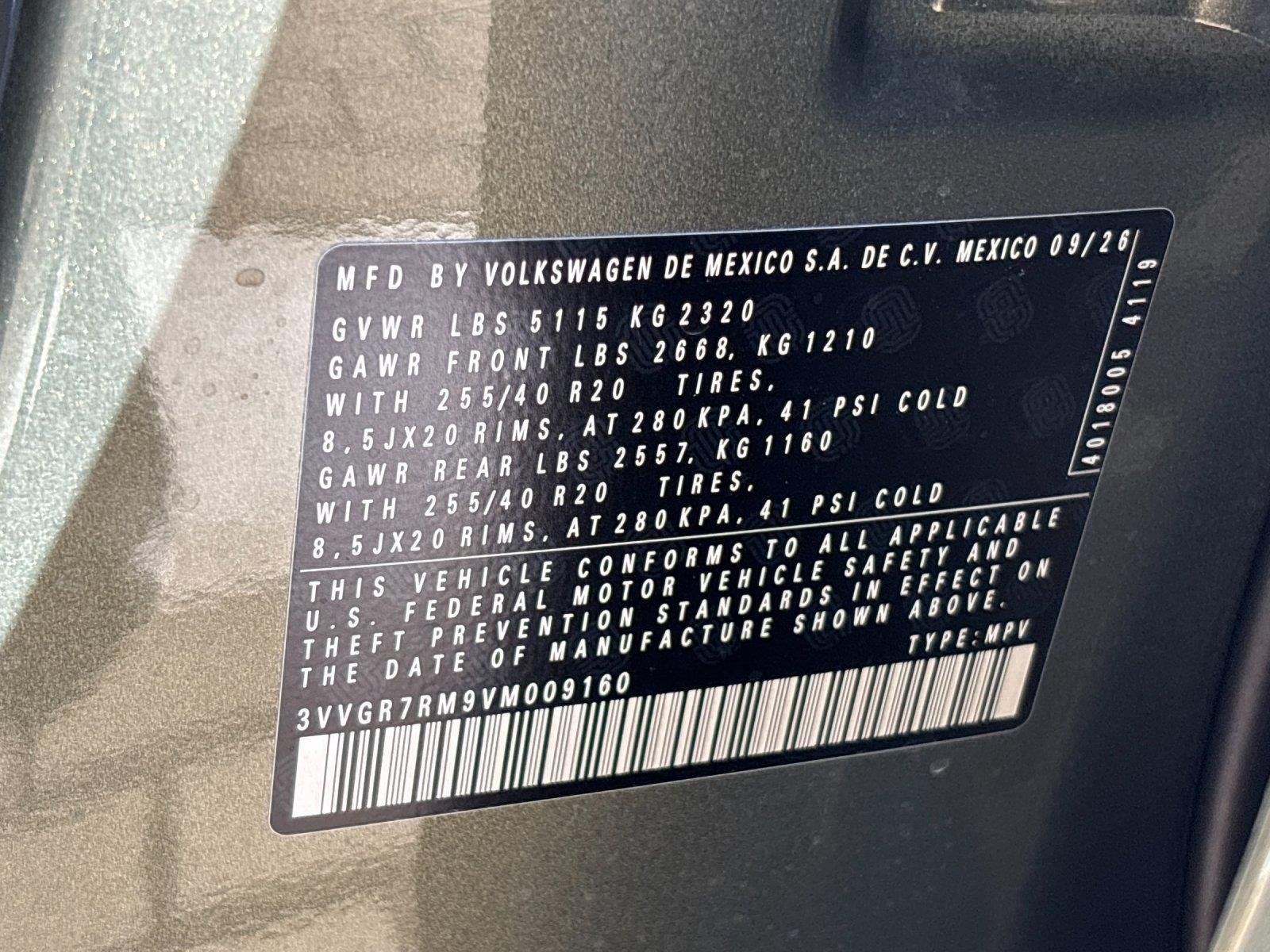 New 2027  Volkswagen SE R-Line Black image 12
