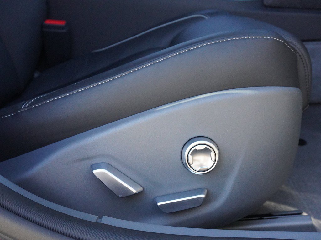 Used 2024 Gray Lucid Touring image 29