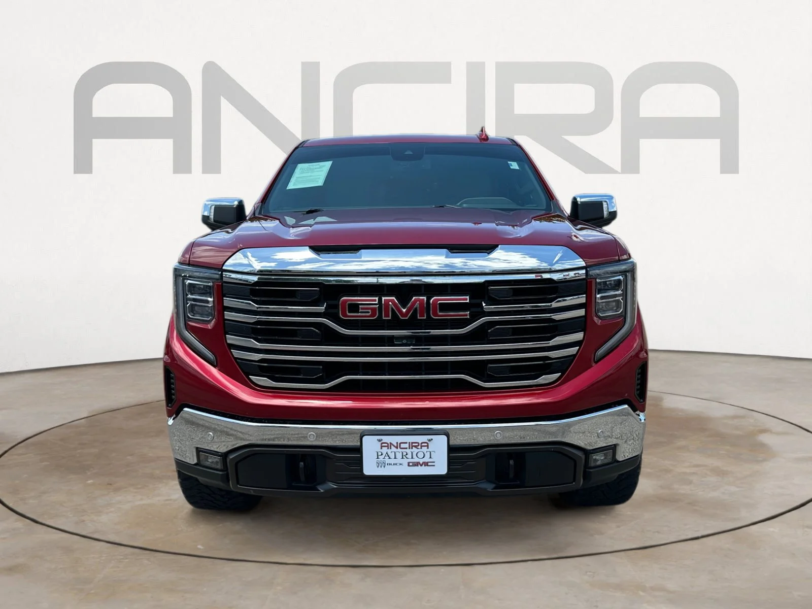 Used 2022 Cayenne Red Tintcoat GMC SLT image 5