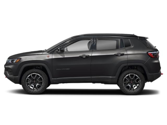 New 2026 Diamond Black Crystal Pearl-Coat Exterior Paint Jeep Trailhawk image 2