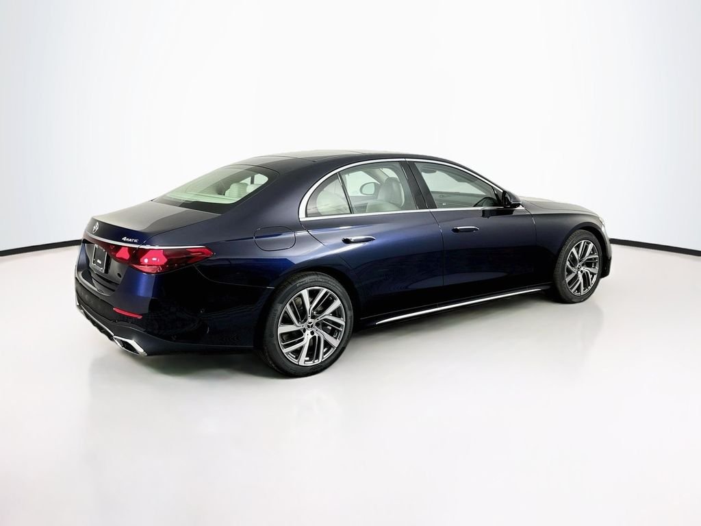 New 2027 Nautical Blue Metallic Mercedes-Benz E 450 image 6