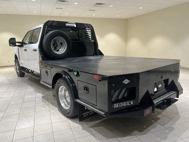 New 2026 White Ford XLT image 3