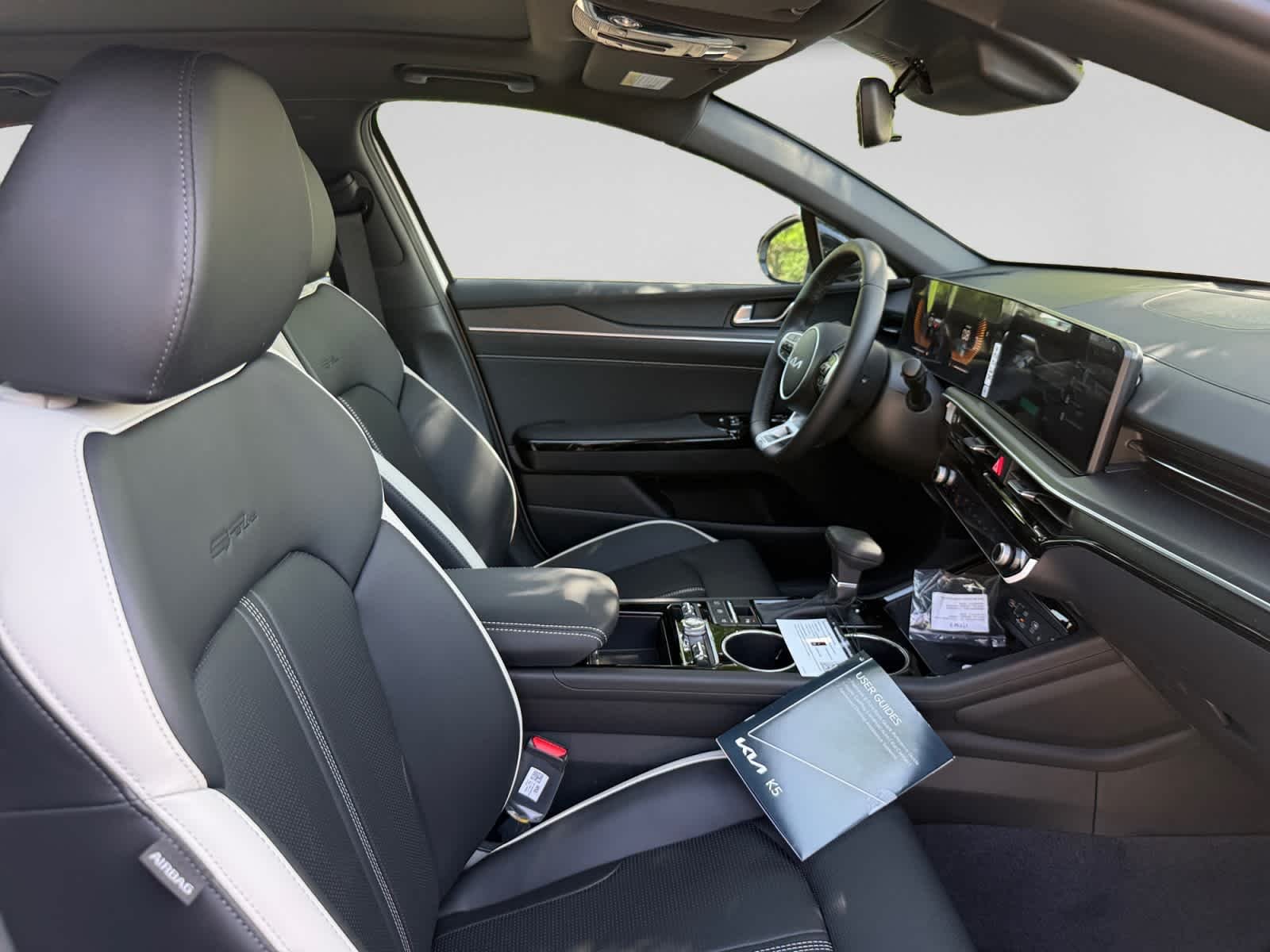 New 2026 Snow White Pearl Kia GT-Line AWD image 20