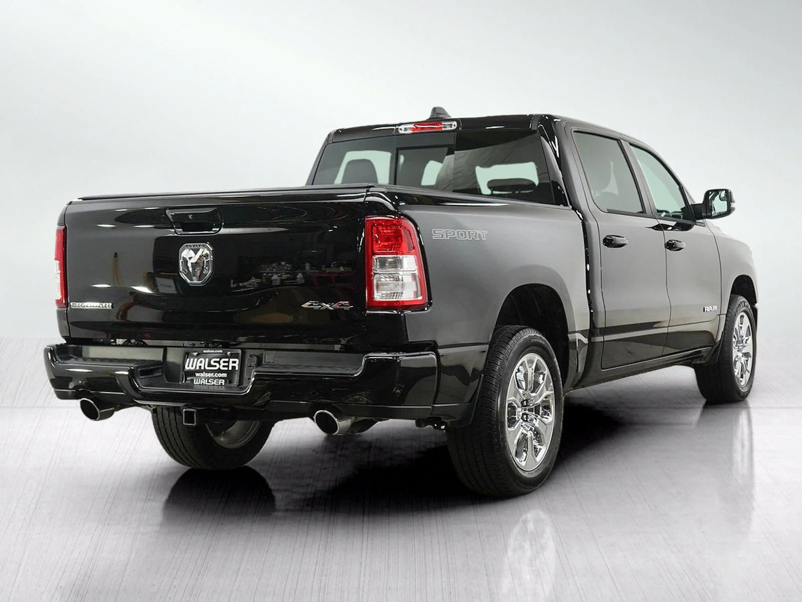 Used 2023 Diamond Black Crystal Pearlcoat Ram Big Horn/Lone Star image 6