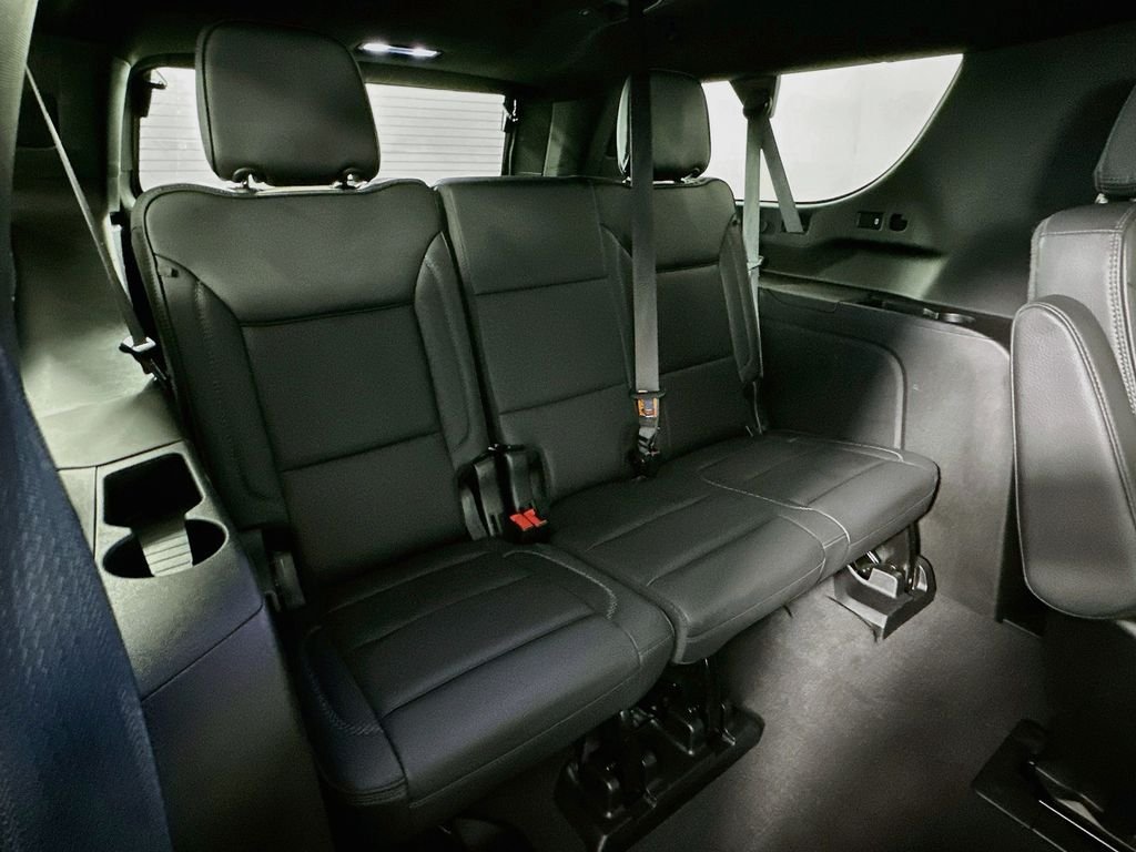 Used 2023 Onyx Black GMC Denali image 28