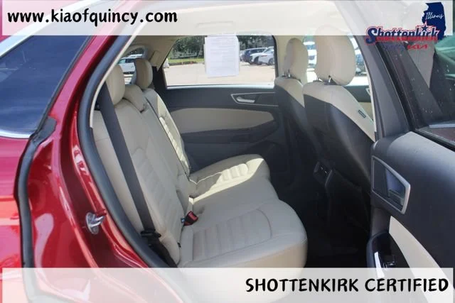 Used 2019 Red Ford SEL image 14
