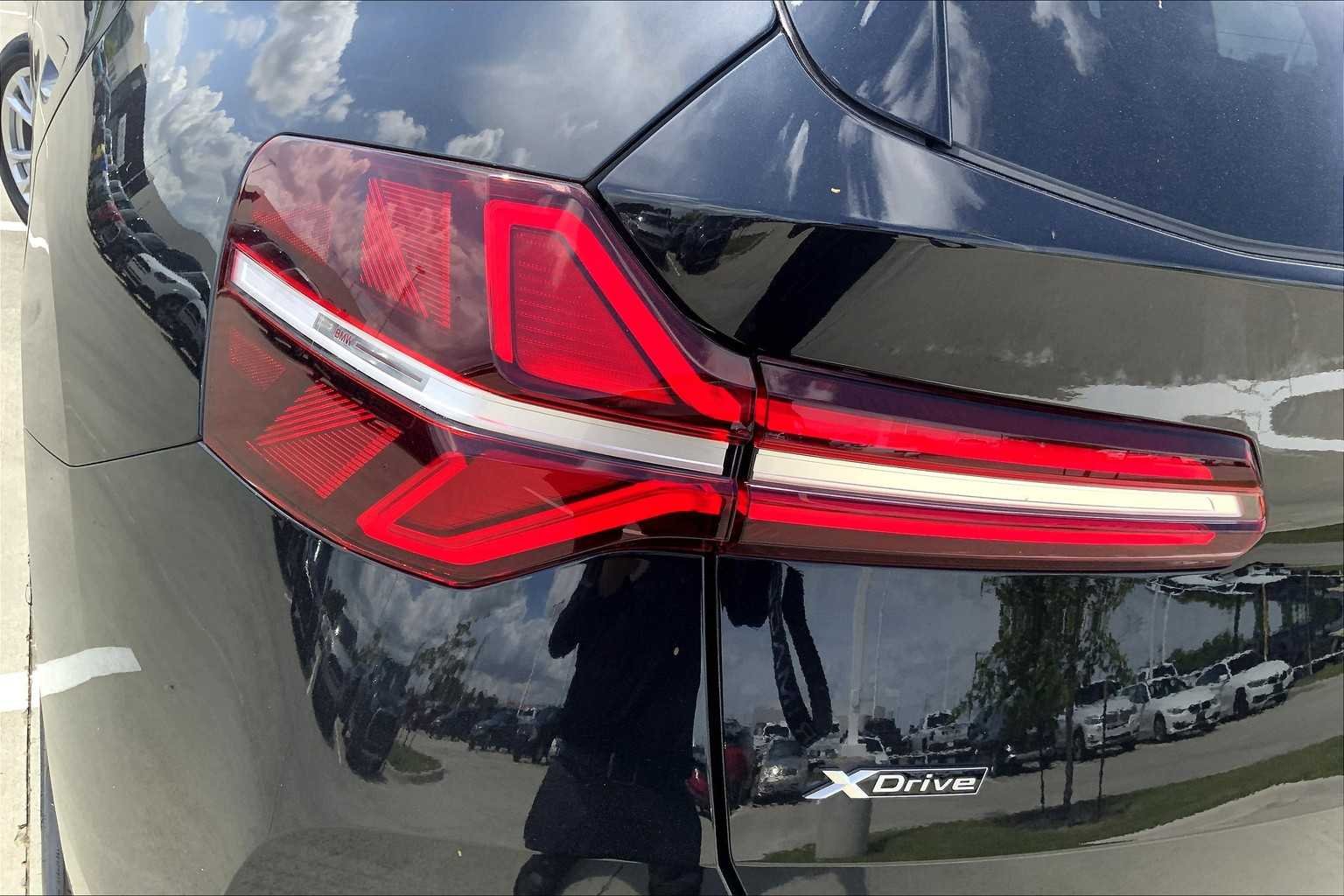 2025 BMW X3 30 - Photo 14