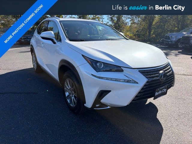 Used 2021 White Pearl Lexus 300 Base image 1