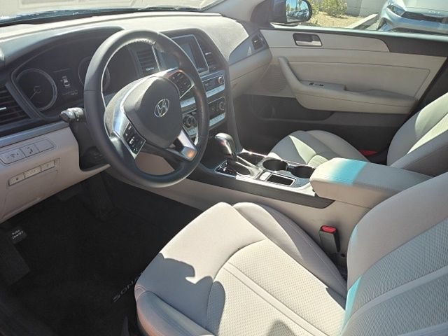 Used 2018 Lakeside Blue Hyundai SEL image 17