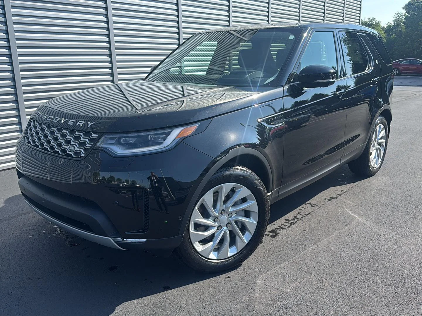2026 Land Rover Discovery