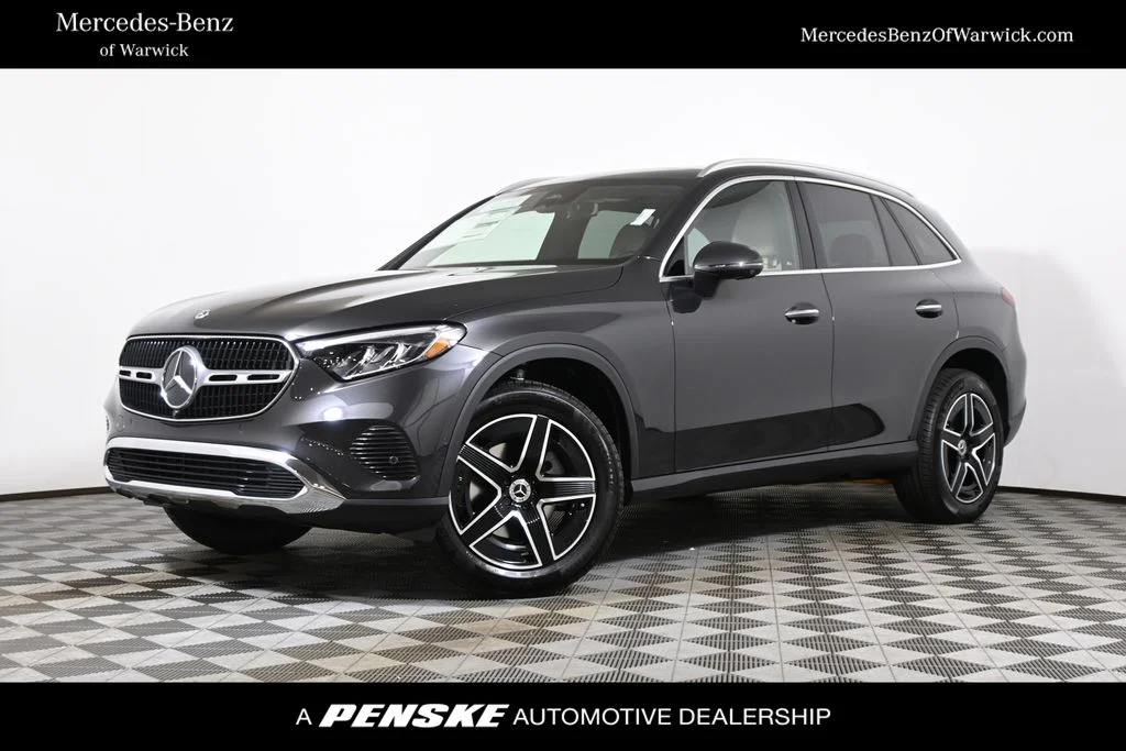 Used 2027 Gray Mercedes-Benz GLC 300 image 1