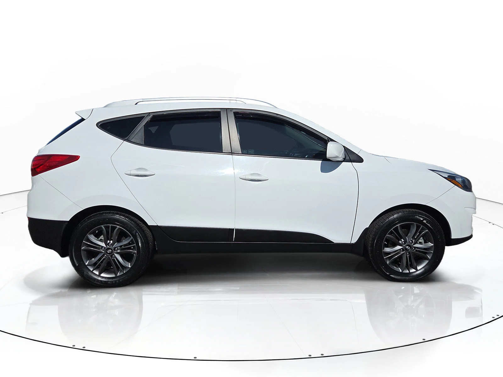 Used 2014 Hyundai Tucson SE with VIN KM8JU3AG1EU911827 for sale in Ontario, CA