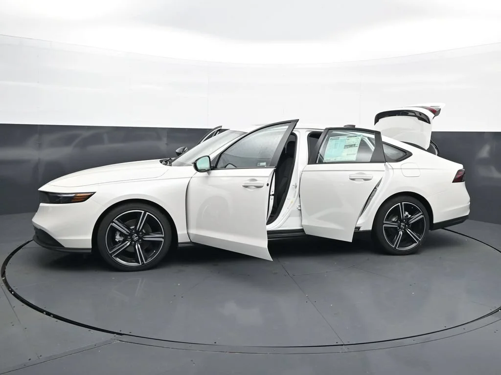 New 2026 Platinum White Pearl Honda Sport image 47