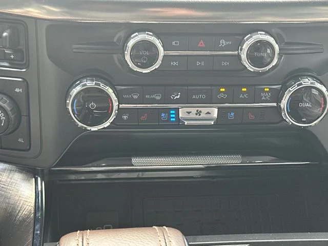 New 2026 Star White Metallic Tri-Coat Ford King Ranch® image 27