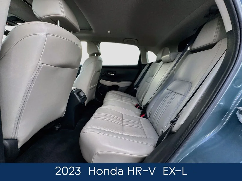 Used 2023  Honda EX-L image 35