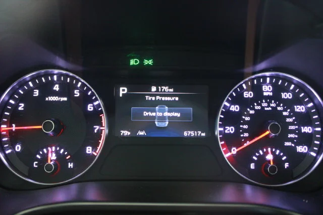 Used 2023 Blue Kia LXS image 20