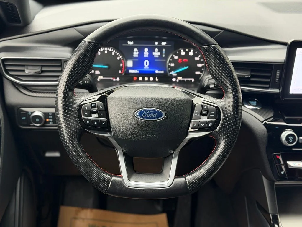 Used 2022 Blue Ford ST-Line image 17
