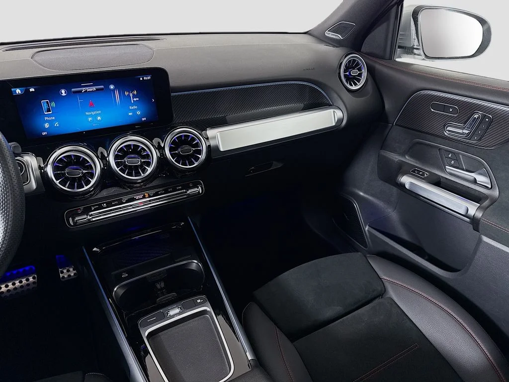 Used 2024 Silver Mercedes-Benz GLB 35 AMG® image 24