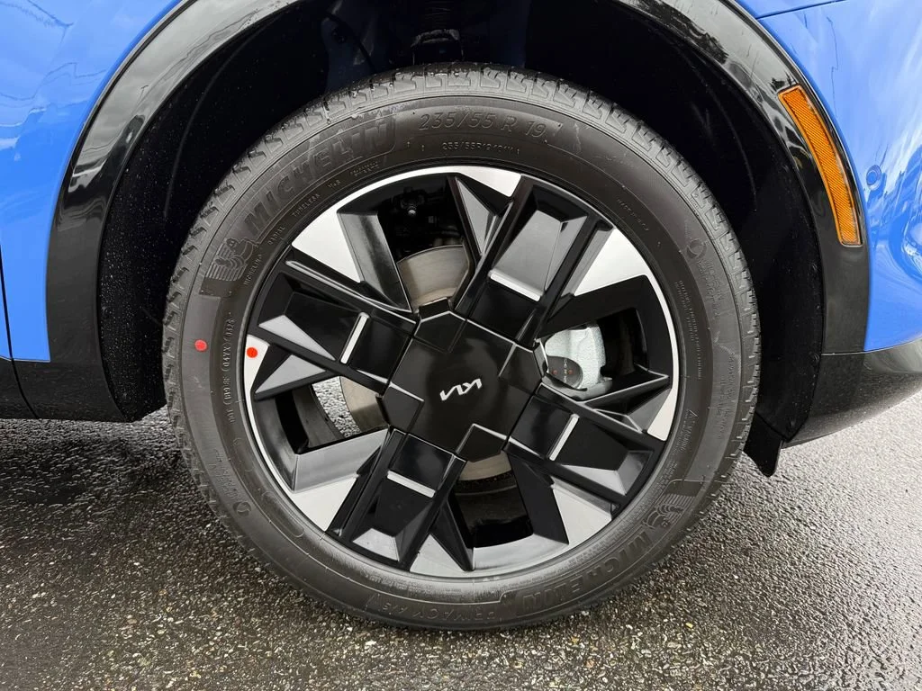 New 2026 Nebular Blue Kia SX-Prestige image 9