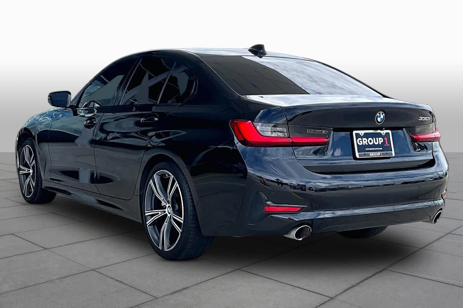 Used 2019 Jet Black BMW 330i image 12