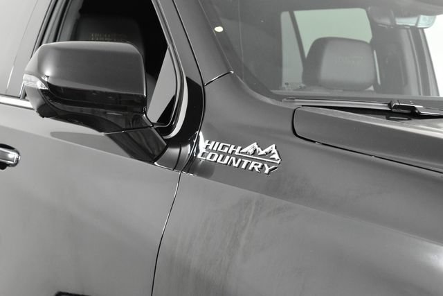New 2026 Black Chevrolet High Country image 4