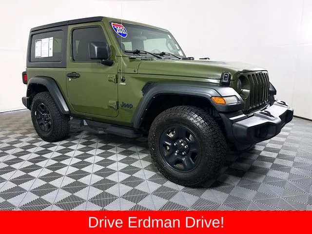 Used 2021 Green Jeep Sport image 1