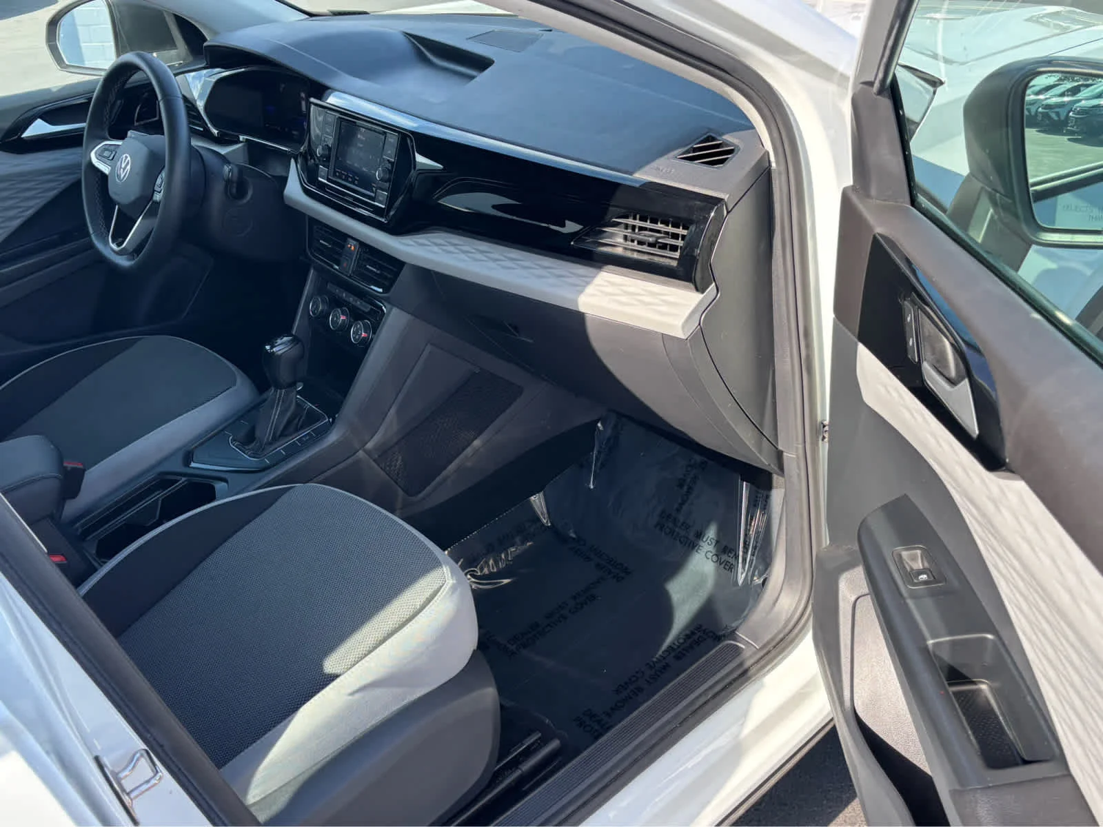 Certified Used 2023 Pure White Volkswagen S image 26